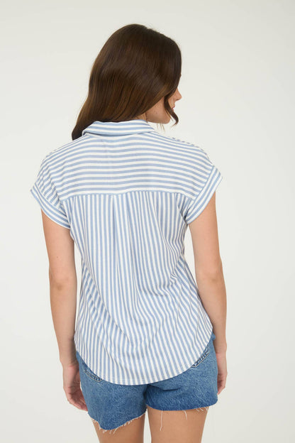 STRIPE COLLARED SHORT SLEEVE BUTTON DOWN TOP